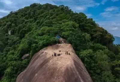 Gunung Lembu, Pesona Alam Menakjubkan yang Berbalut Legenda Mistis di Purwakarta