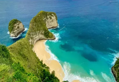 Intip Pesona Pantai Kelingking, Surga Tersembunyi di Nusa Penida